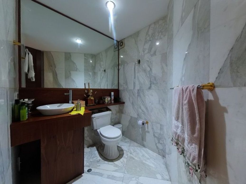Apartamento de 3 alcobas en venta en Plenitud, Bogotá, 260 m² · foto 3 de 20