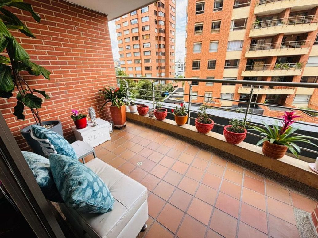 Apartamento en arriendo en Los Alpes, Bogotá · foto 7 de 20