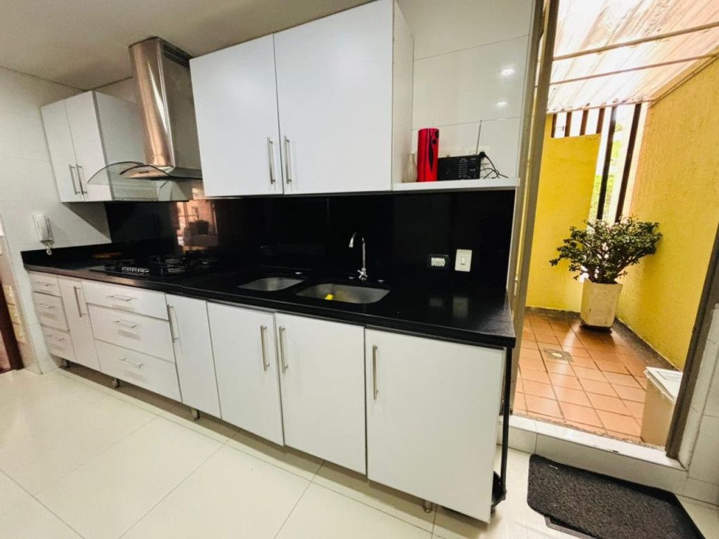 Apartamento en arriendo en Los Alpes, Bogotá · foto 16 de 20