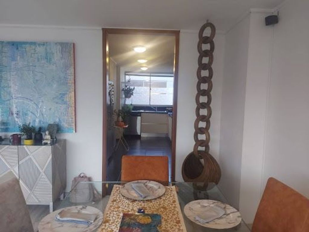 Apartamento de 3 alcobas en venta en Santa Barbara Central, Bogotá, 146 m² · foto 8 de 20