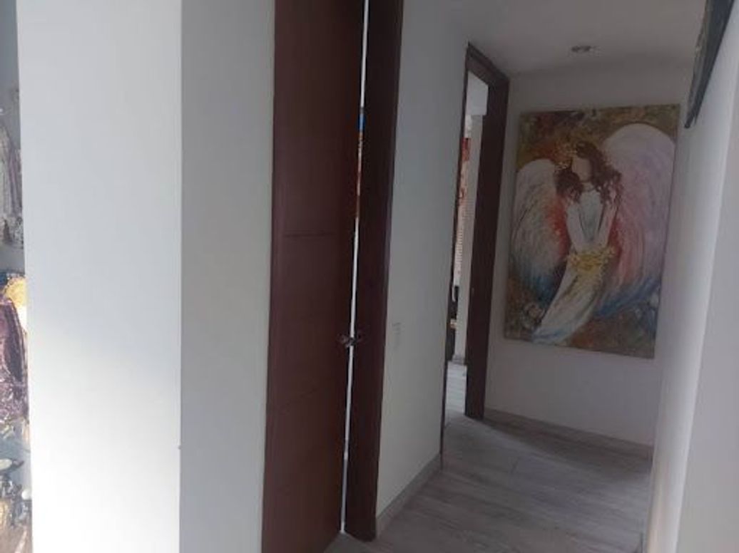 Apartamento de 3 alcobas en venta en Santa Barbara Central, Bogotá, 146 m² · foto 11 de 20