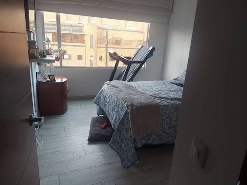Apartamento de 3 alcobas en venta en Santa Barbara Central, Bogotá, 146 m² · foto 15 de 20