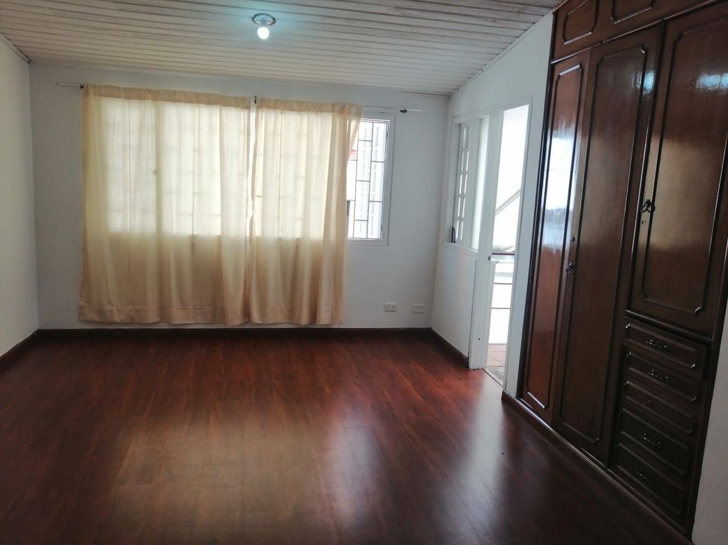 Apartamento de 3 alcobas en venta en Caobos Salazar, Bogotá, 110 m² · foto 9 de 20