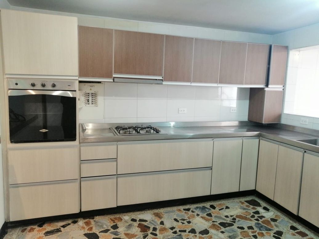 Apartamento de 3 alcobas en venta en Caobos Salazar, Bogotá, 110 m² · foto 17 de 20