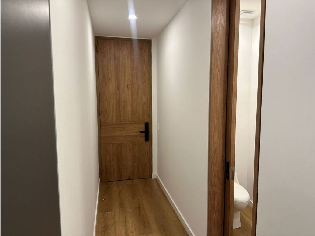 Apartamento de 3 alcobas en venta en Chicó Navarra, Bogotá, 147 m² · foto 15 de 20