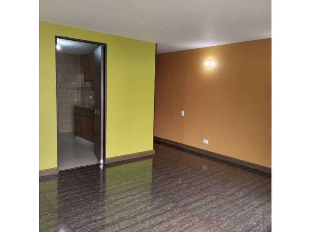 Apartamento de 4 alcobas en venta en El Dorado, Bogotá, 95 m² · foto 6 de 20