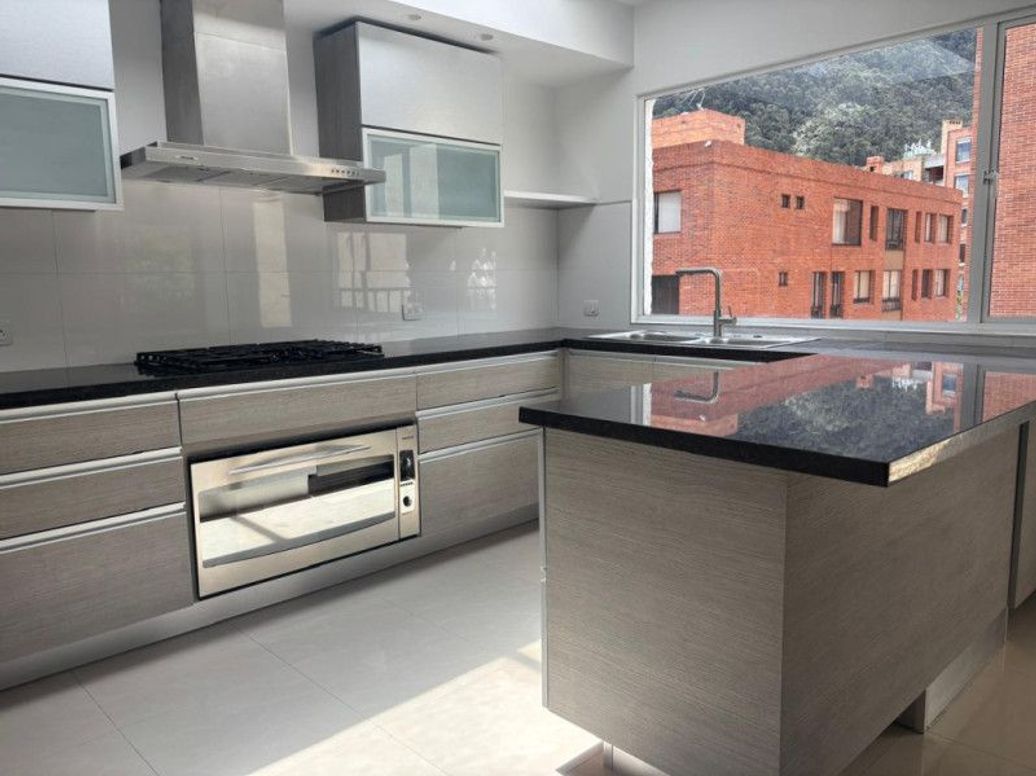 Apartamento de 2 alcobas en arriendo en Las Acacias, Bogotá, 220 m² · foto 5 de 20