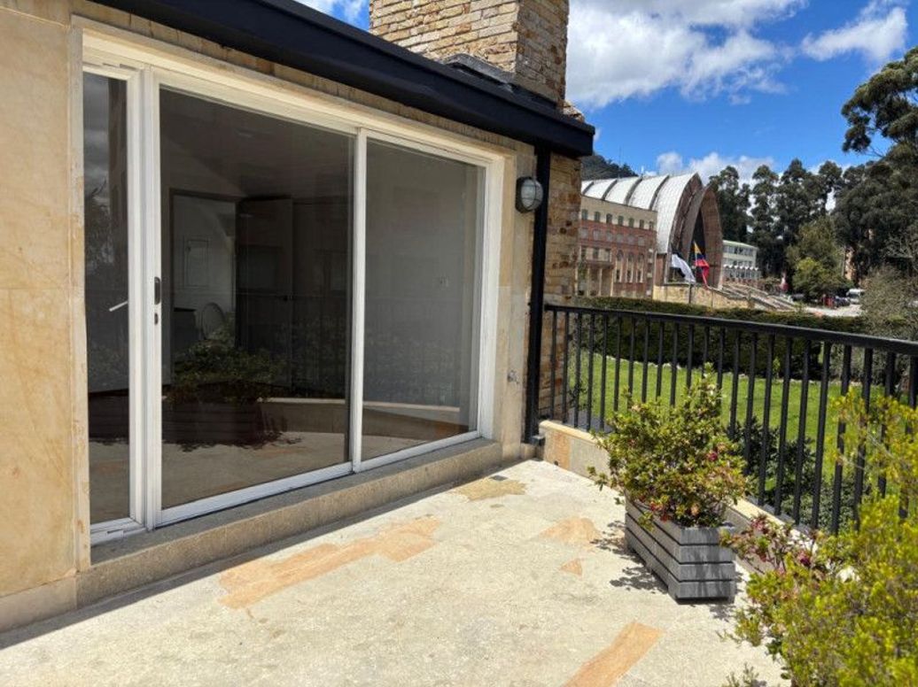 Apartamento de 2 alcobas en arriendo en Las Acacias, Bogotá, 220 m² · foto 4 de 20