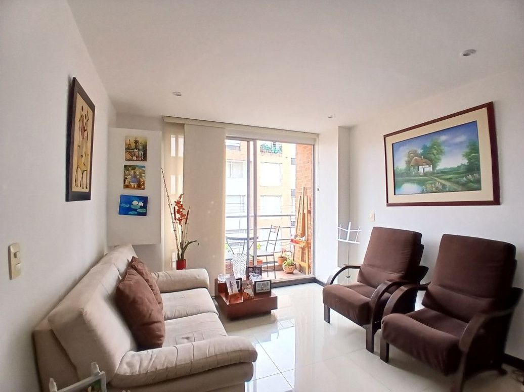 Apartamento de 3 alcobas en venta en Lisboa, Bogotá, 82 m² · foto 3 de 20