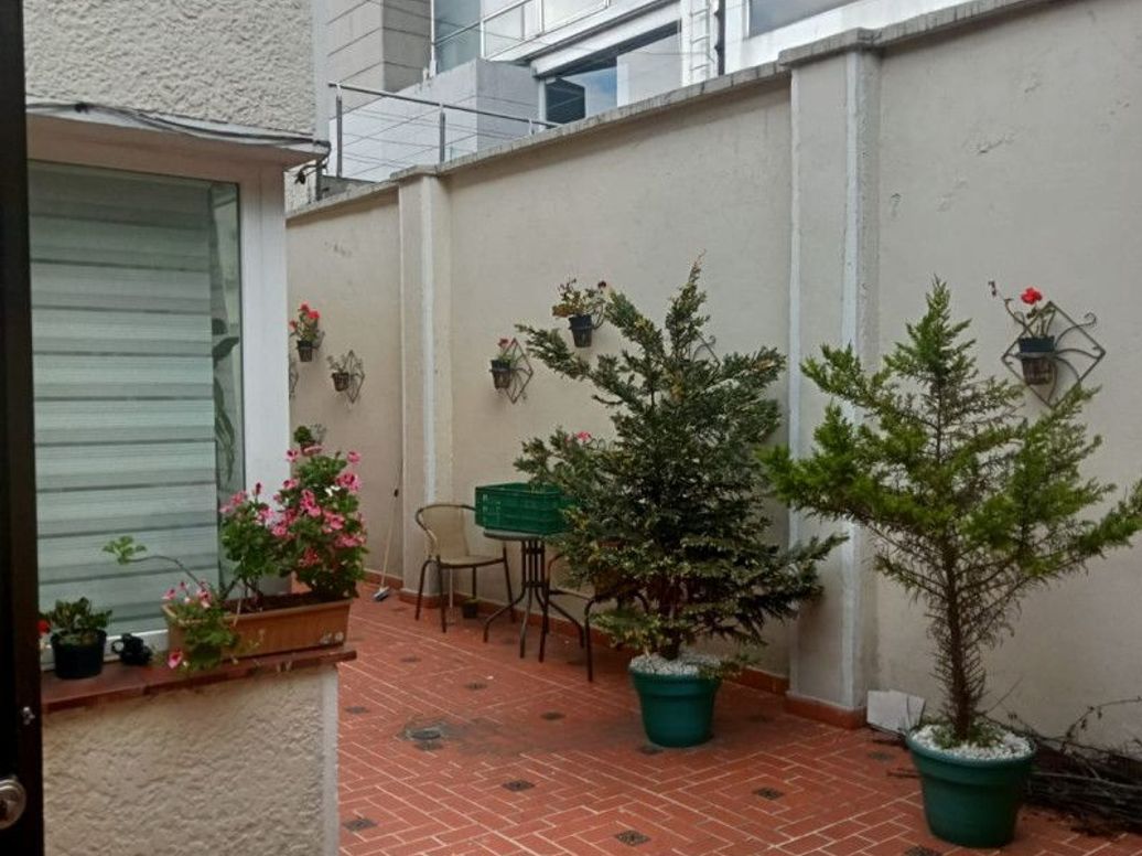Casa de 3 alcobas en venta en Bella Suiza, Bogotá, 243 m² · foto 5 de 20