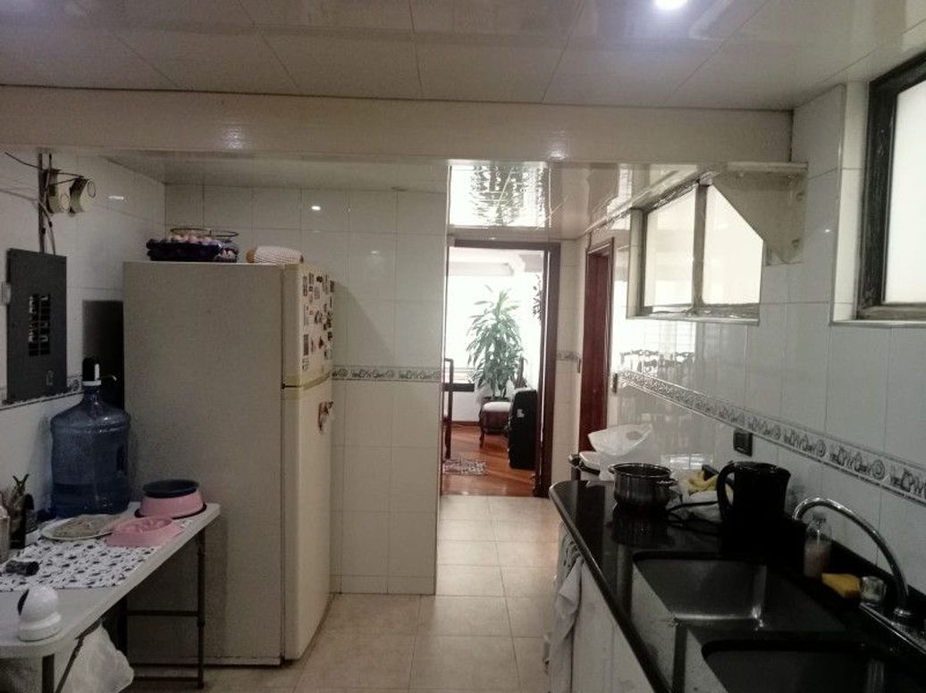 Casa de 3 alcobas en venta en Bella Suiza, Bogotá, 243 m² · foto 7 de 20