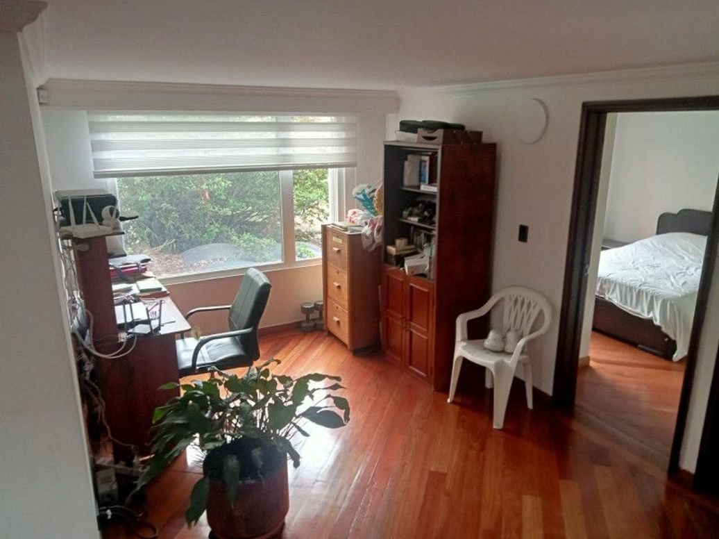 Casa de 3 alcobas en venta en Bella Suiza, Bogotá, 243 m² · foto 18 de 20