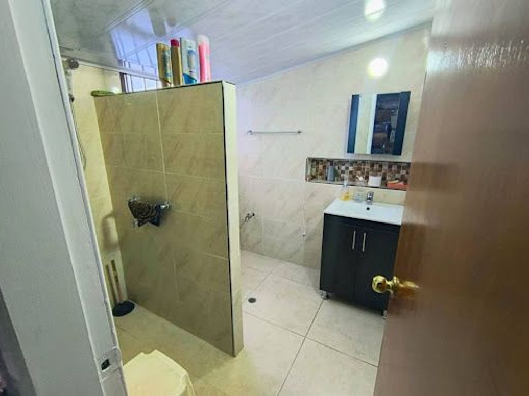 Casa de 5 alcobas en venta en Estoril, Bogotá, 320 m² · foto 20 de 20