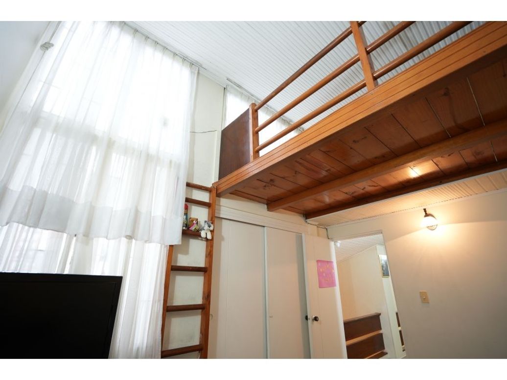 Casa de 4 alcobas en venta en Cedritos, Bogotá, 250 m² · foto 11 de 20
