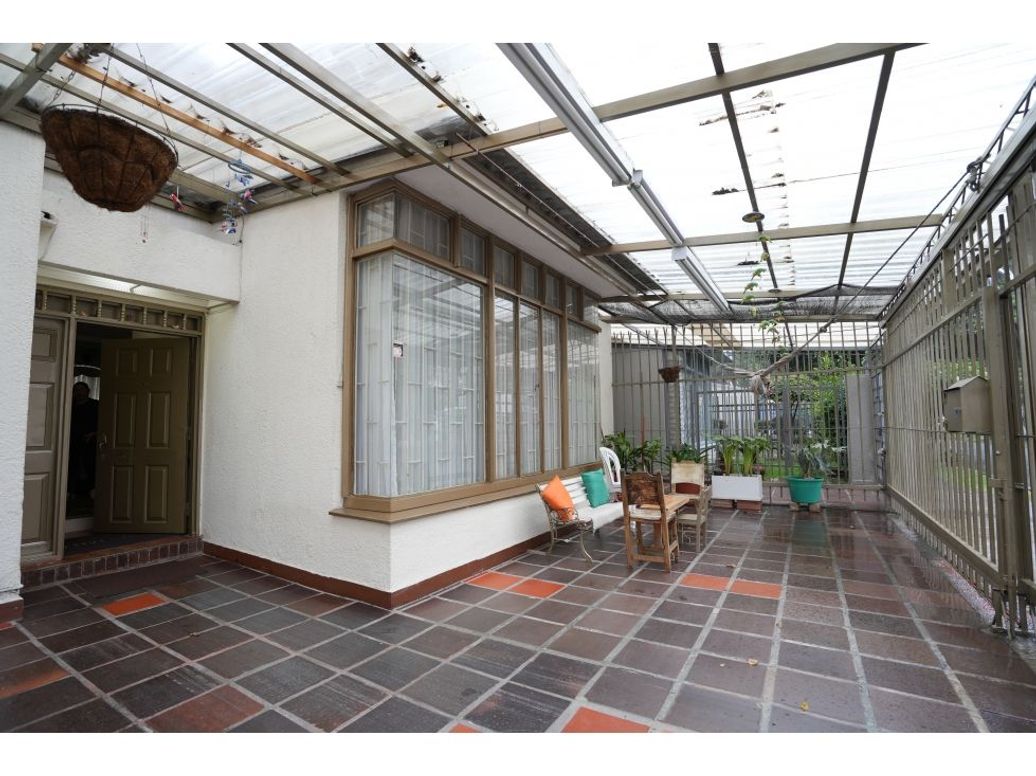 Casa de 4 alcobas en venta en Cedritos, Bogotá, 250 m² · foto 19 de 20