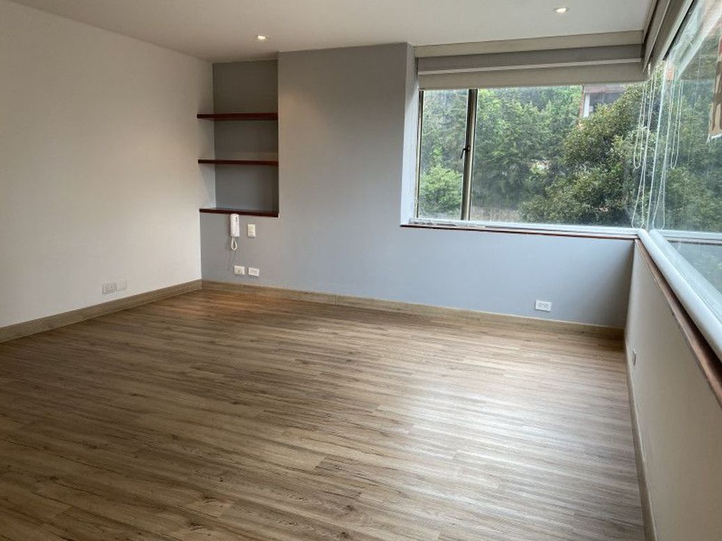Apartamento de 4 alcobas en venta en La Cabrera, Bogotá, 256 m² · foto 12 de 19