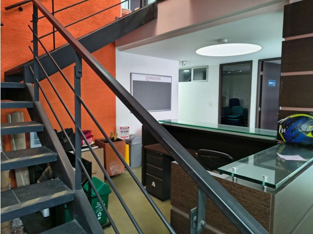 Casa de 9 alcobas en venta en San Luis, Bogotá, 439 m² · foto 3 de 15