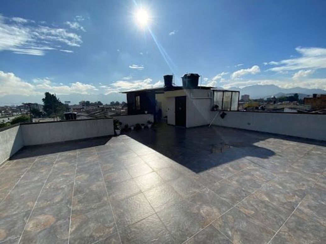 Casa de 6 alcobas en venta en Villa Mayor Oriental, Bogotá, 120 m² · foto 19 de 20