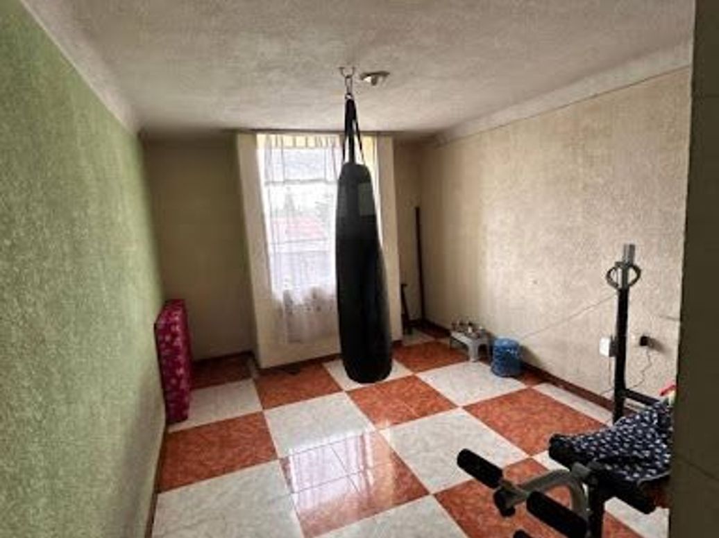 Casa de 6 alcobas en venta en Villa Mayor Oriental, Bogotá, 120 m² · foto 13 de 20