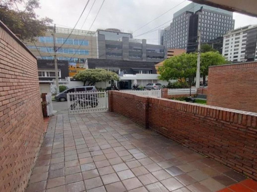 Casa de 5 alcobas en venta en Chico Norte Et. Ii, Bogotá, 215 m² · foto 18 de 20
