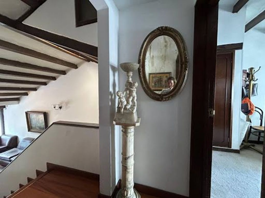 Casa de 5 alcobas en venta en Santa Barbara Central, Bogotá, 273 m² · foto 7 de 20
