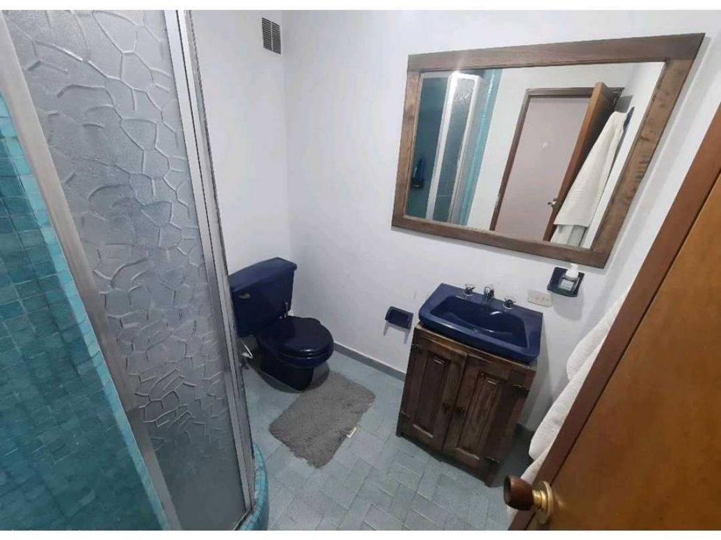 Apartamento de 4 alcobas en venta en Polo Club, Bogotá, 137 m² · foto 14 de 20