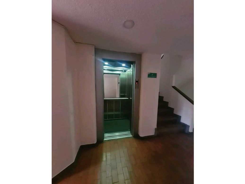 Apartamento de 4 alcobas en venta en Polo Club, Bogotá, 137 m² · foto 10 de 20