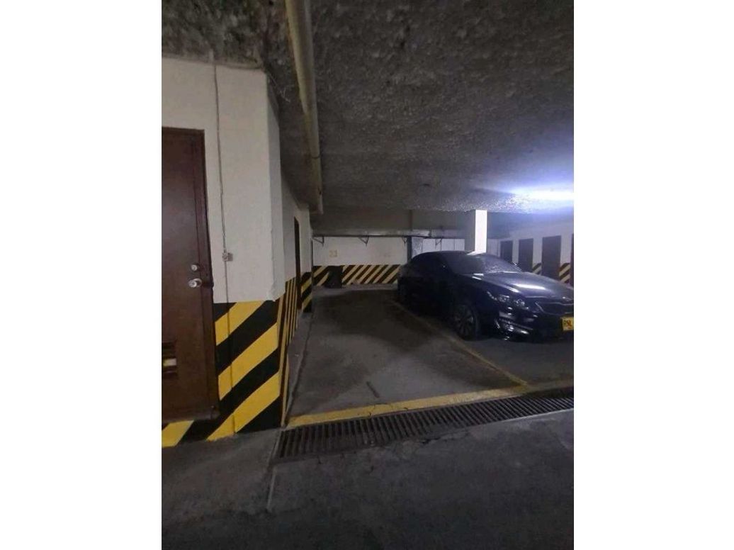 Apartamento de 4 alcobas en venta en Polo Club, Bogotá, 137 m² · foto 15 de 20