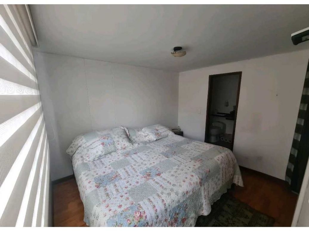 Apartamento de 4 alcobas en venta en Polo Club, Bogotá, 137 m² · foto 7 de 20