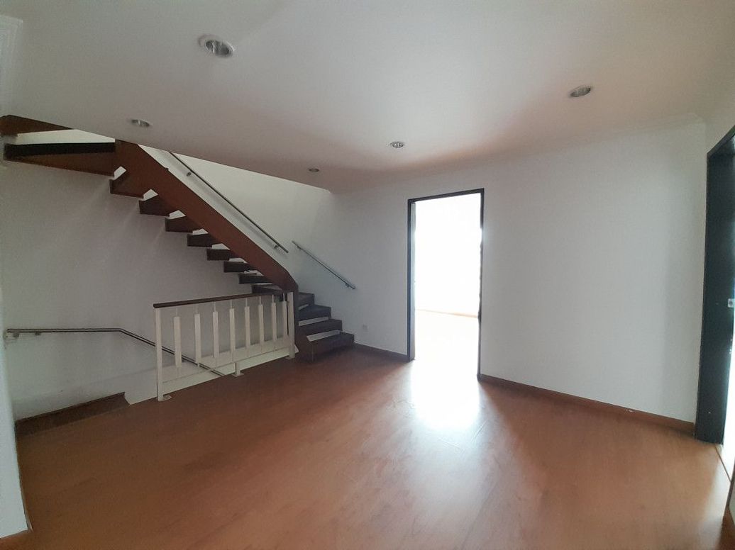 Casa de 5 alcobas en venta en Villa Del Prado, Bogotá, 220 m² · foto 17 de 20