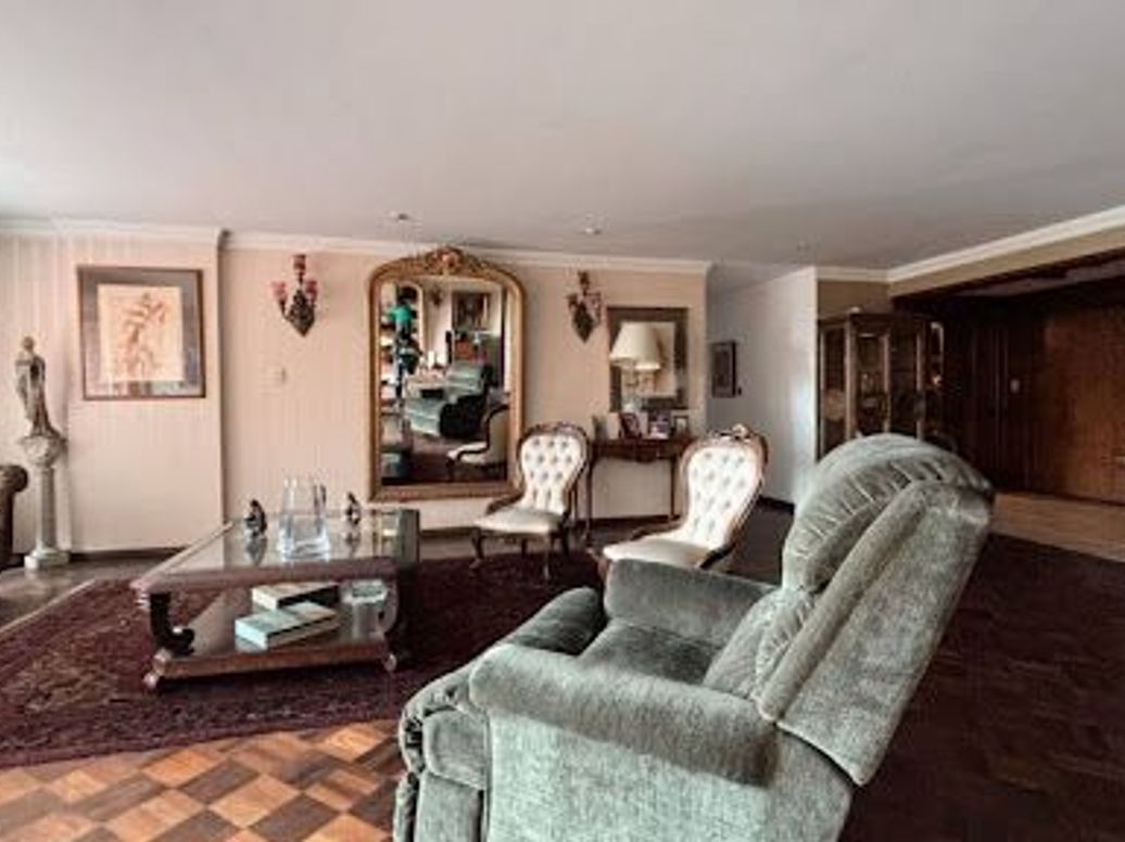 Apartamento de 3 alcobas en venta en Los Rosales, Bogotá, 240 m² · foto 5 de 20