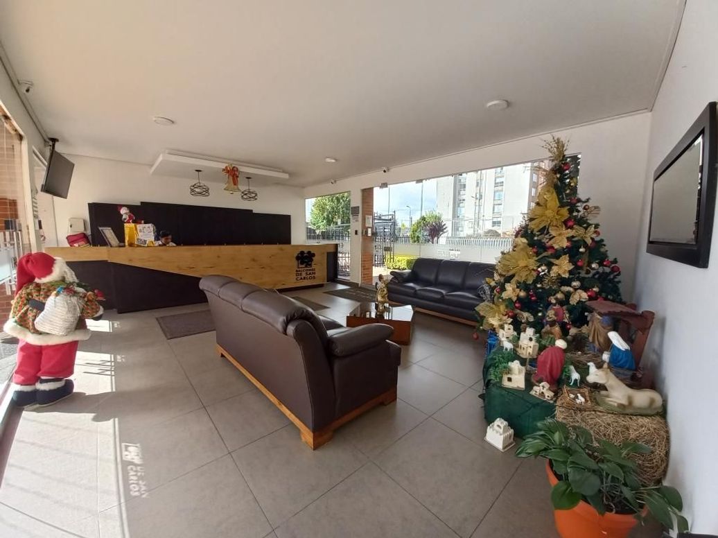 Apartamento de 3 alcobas en venta en Verbenal, Bogotá, 72 m² · foto 3 de 20