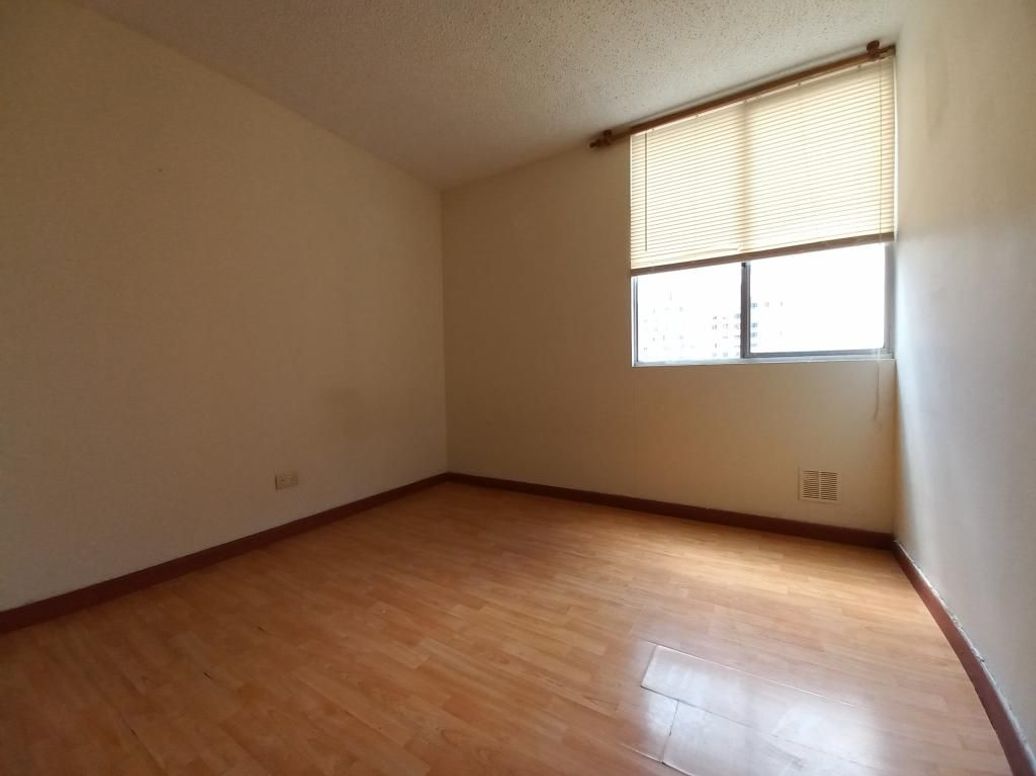 Apartamento de 3 alcobas en venta en Verbenal, Bogotá, 72 m² · foto 16 de 20