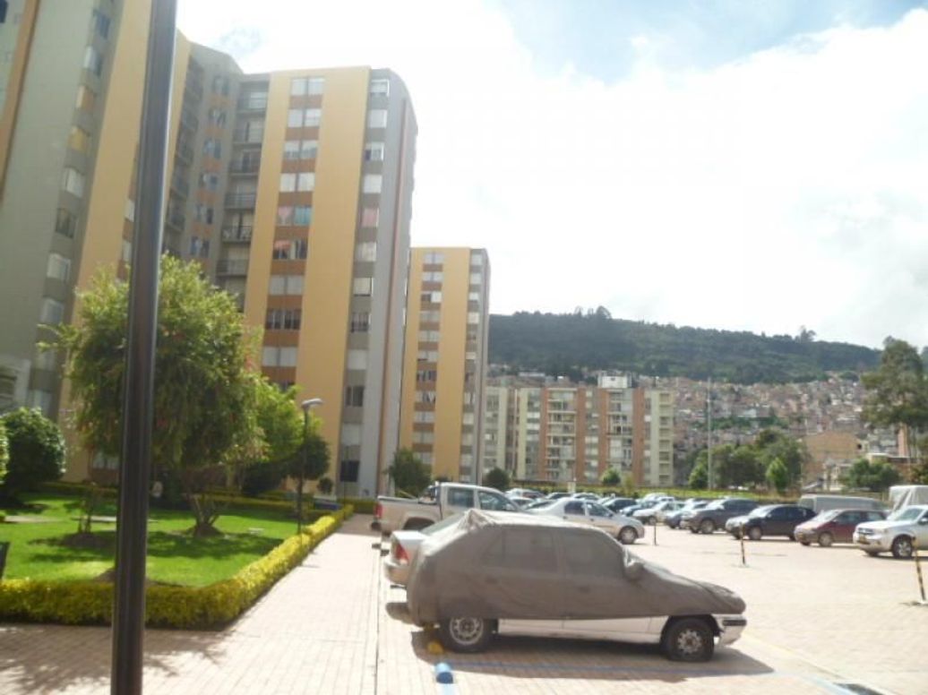 Apartamento de 3 alcobas en venta en Verbenal, Bogotá, 72 m² · foto 4 de 20