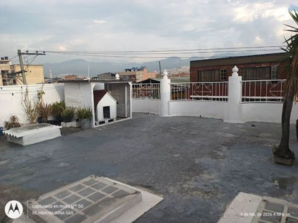Casa de 11 alcobas en venta en Venecia Occidental, Bogotá, 136 m² · foto 19 de 20