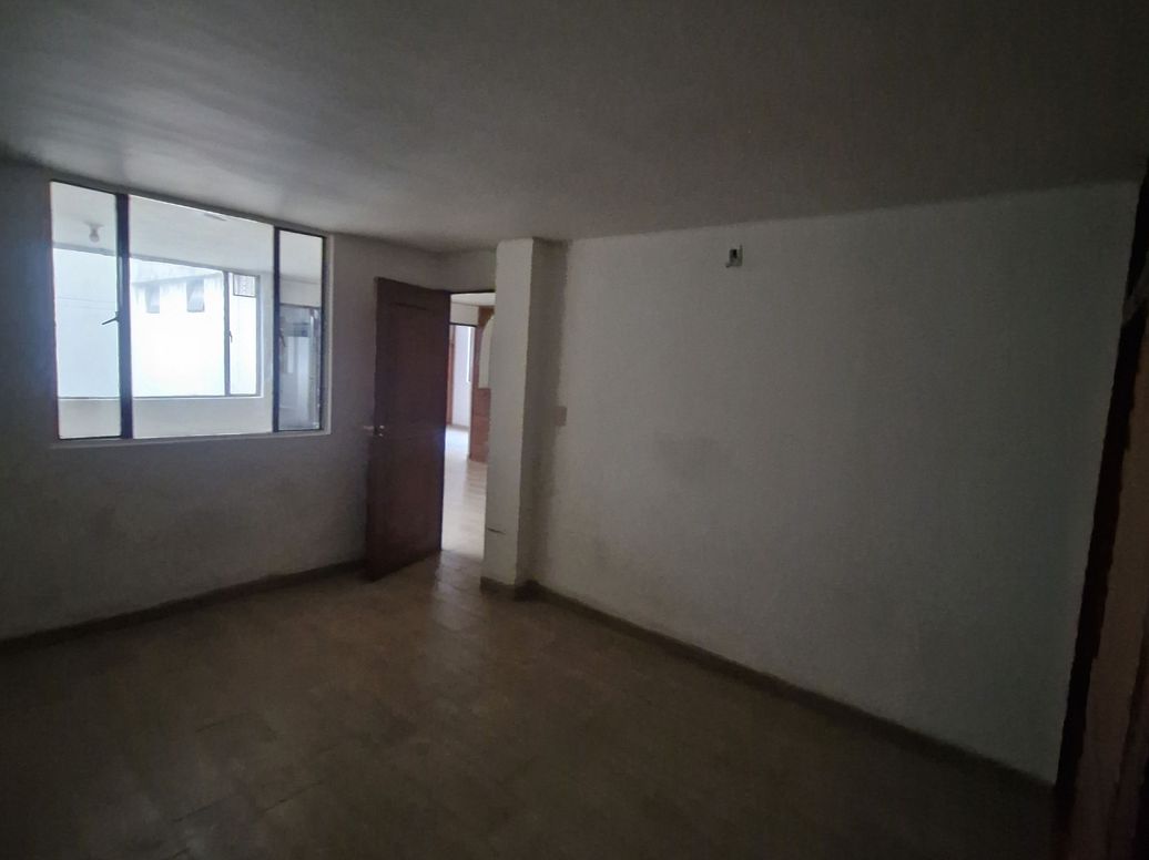 Apartamento de 2 alcobas en venta en Sucre, Bogotá, 72 m² · foto 10 de 12