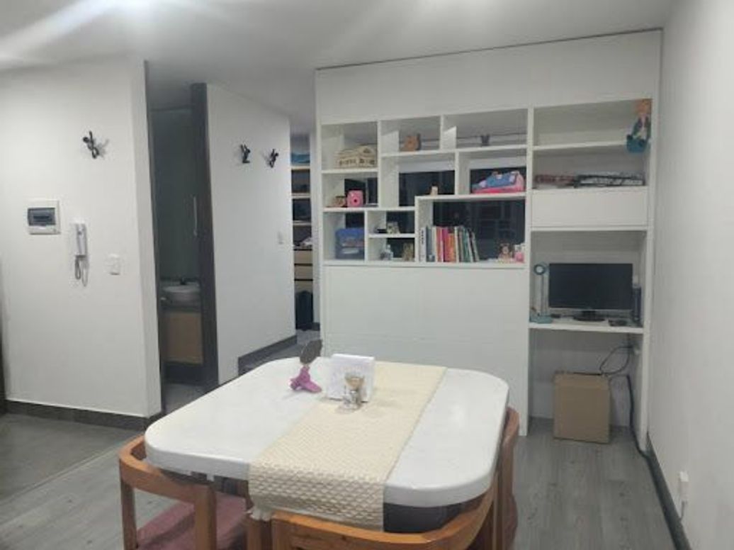 Apartamento de 1 alcoba en venta en Chapinero Central, Bogotá, 46 m² · foto 2 de 15