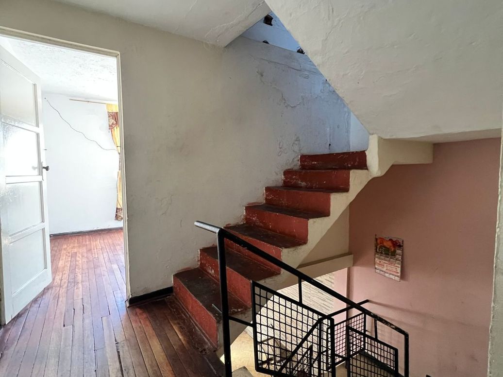 Casa de 6 alcobas en venta en Quiroga Central, Bogotá, 326 m² · foto 15 de 19