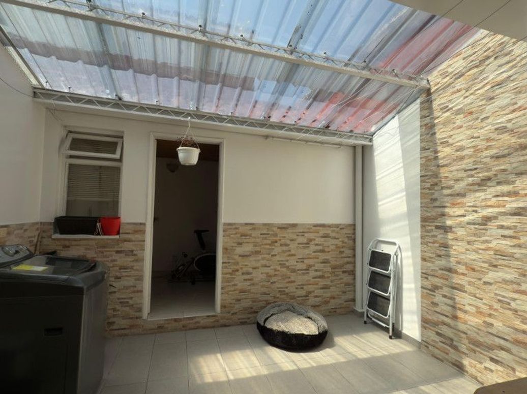 Casa de 3 alcobas en venta en Los Andes, Bogotá, 118 m² · foto 6 de 16