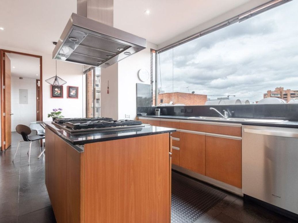Apartamento de 4 alcobas en venta en El Nogal, Bogotá, 341 m² · foto 8 de 18