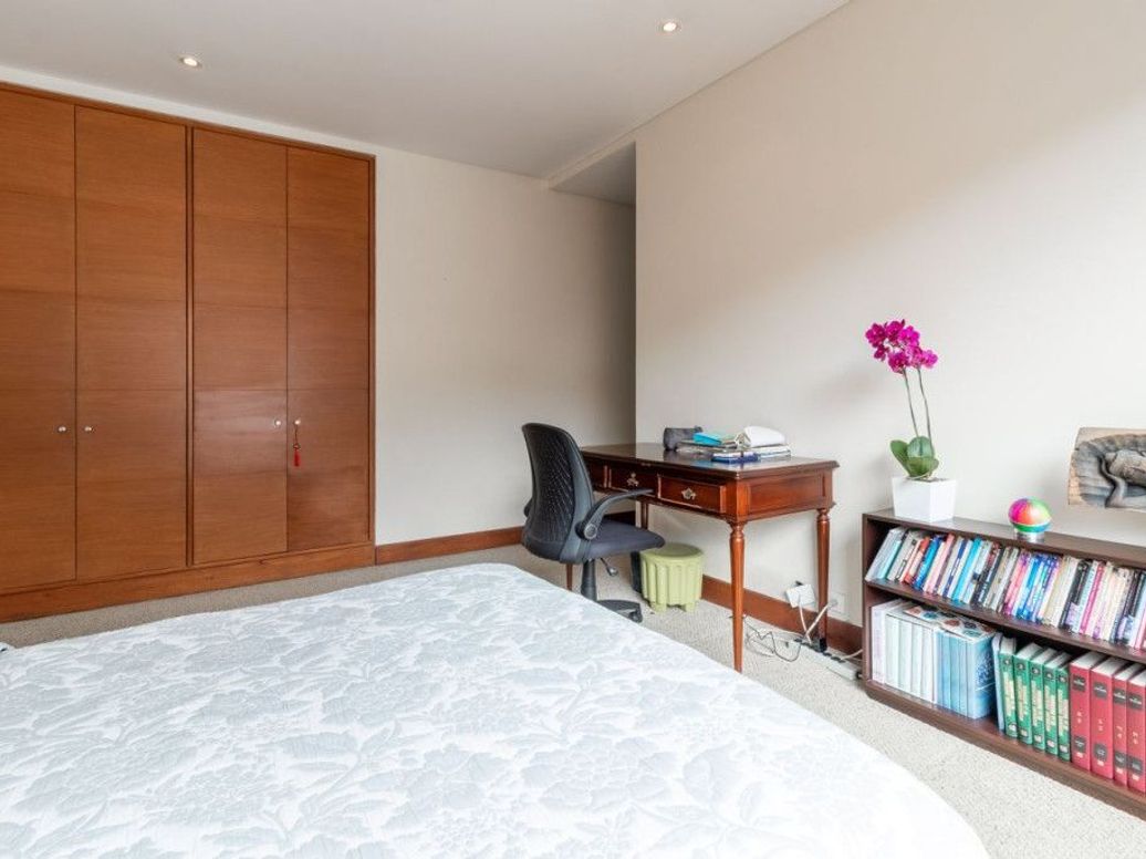 Apartamento de 4 alcobas en venta en El Nogal, Bogotá, 341 m² · foto 16 de 18