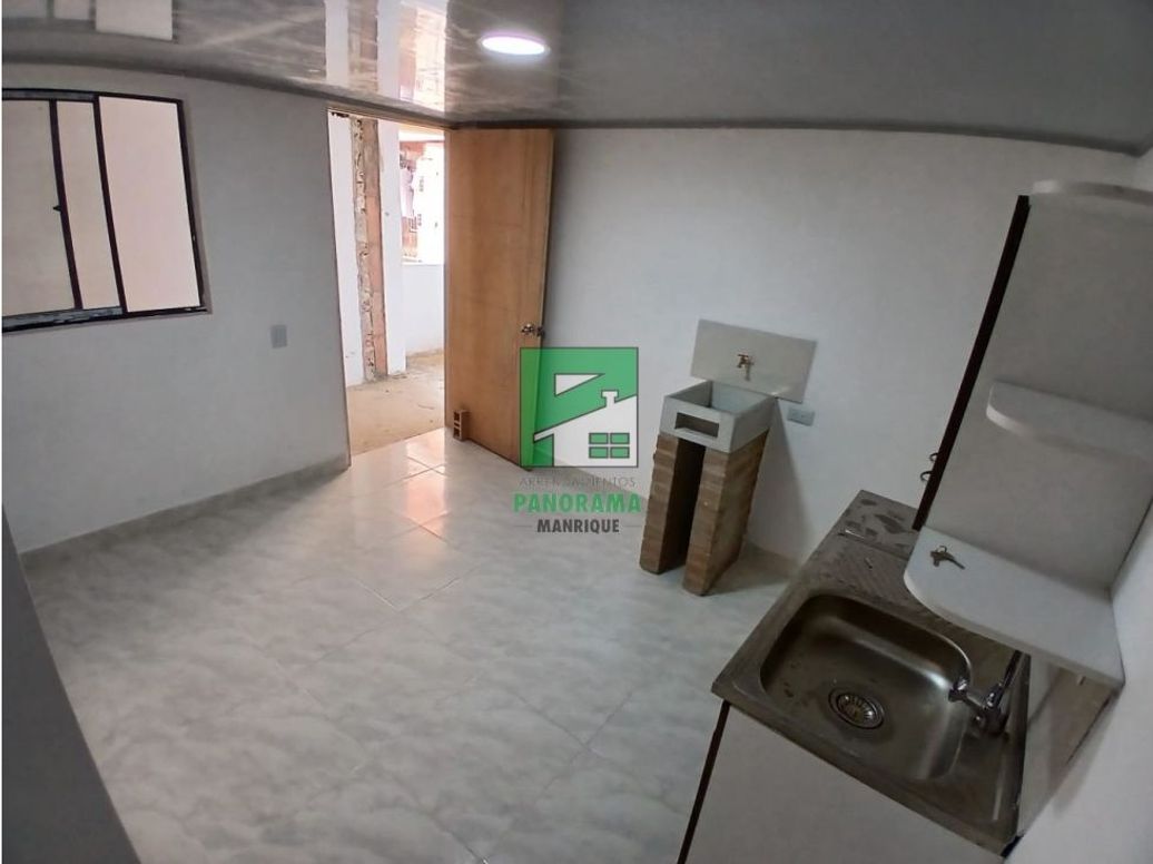 APARTAESTUDIO EN ARRIENDO SECTOR MANRIQUE CENTRAL en Manrique
