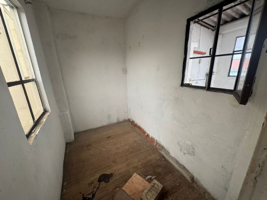 Casa de 5 alcobas en venta en San Cristobal, Bogotá, 203 m² · foto 9 de 16