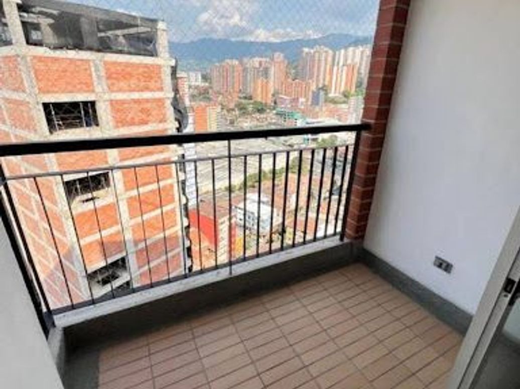 ARRIENDO de APARTAMENTO en SABANETA, Medellín en Aliadas Del Sur