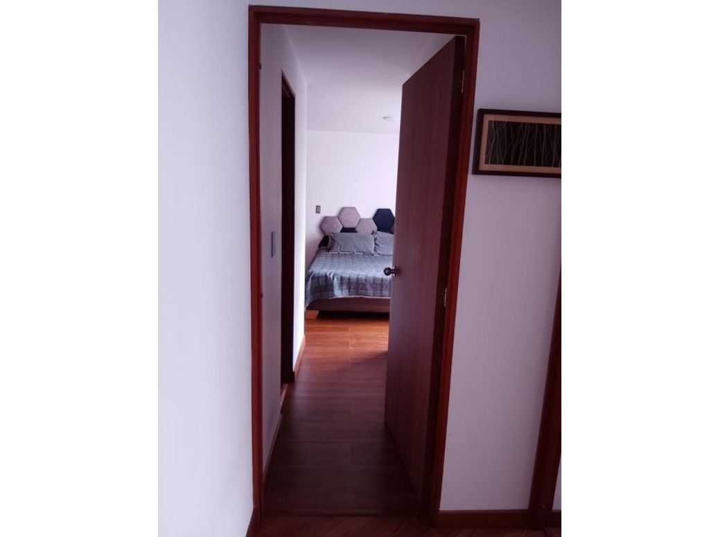 Apartamento de 3 alcobas en venta en Ciudad Salitre Occidental, Bogotá, 60 m² · foto 6 de 12