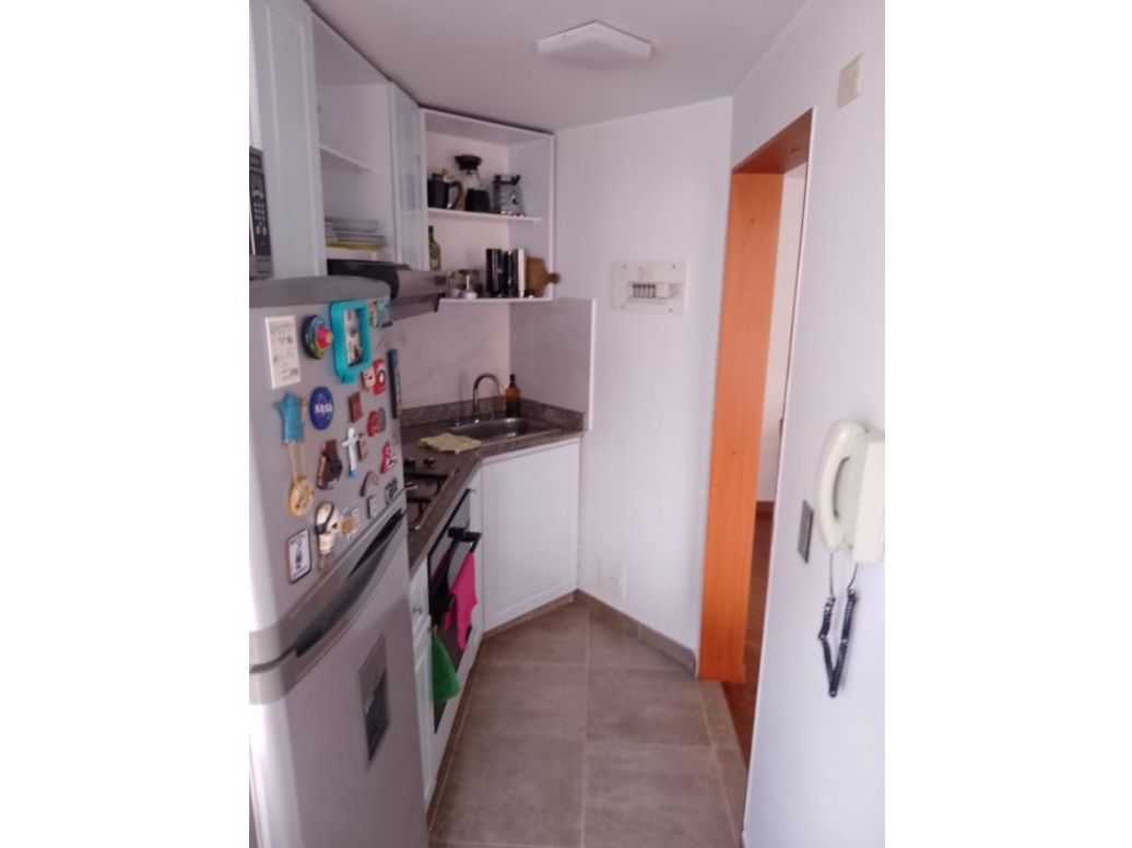 Apartamento de 3 alcobas en venta en Ciudad Salitre Occidental, Bogotá, 60 m² · foto 11 de 12
