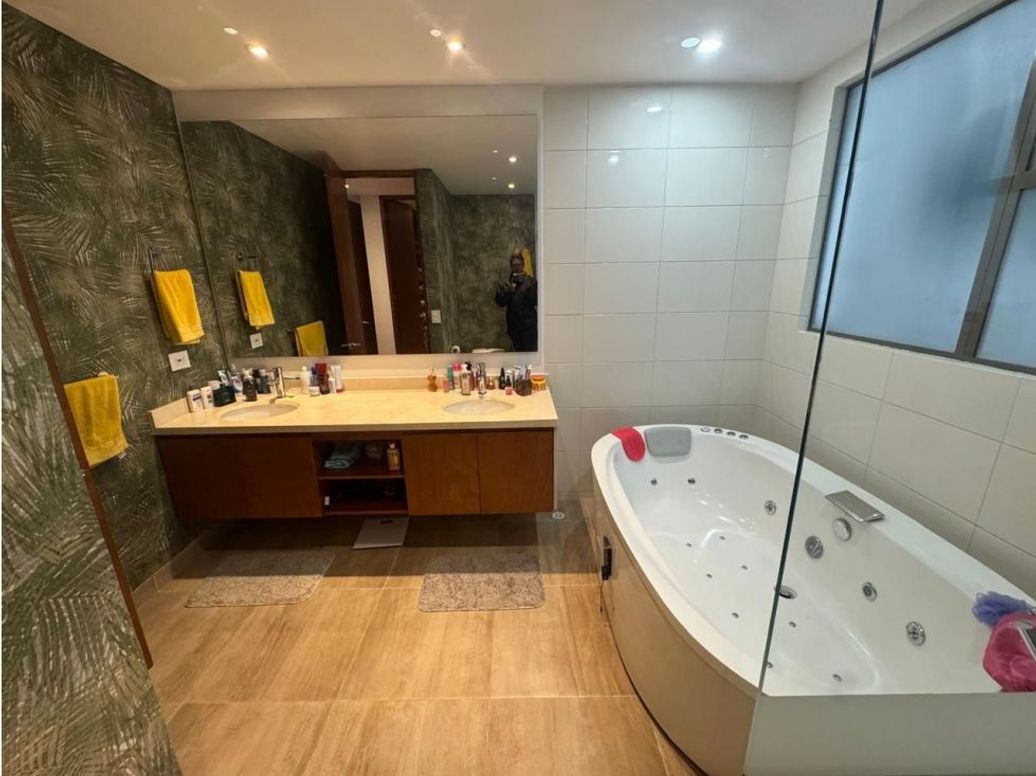 Apartamento de 4 alcobas en venta en Colina Campestre, Bogotá, 280 m² · foto 16 de 16