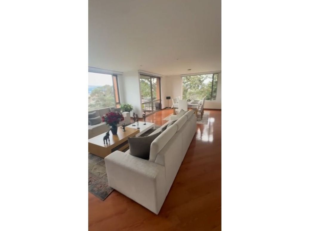 Apartamento de 4 alcobas en venta en Colina Campestre, Bogotá, 280 m² · foto 12 de 16