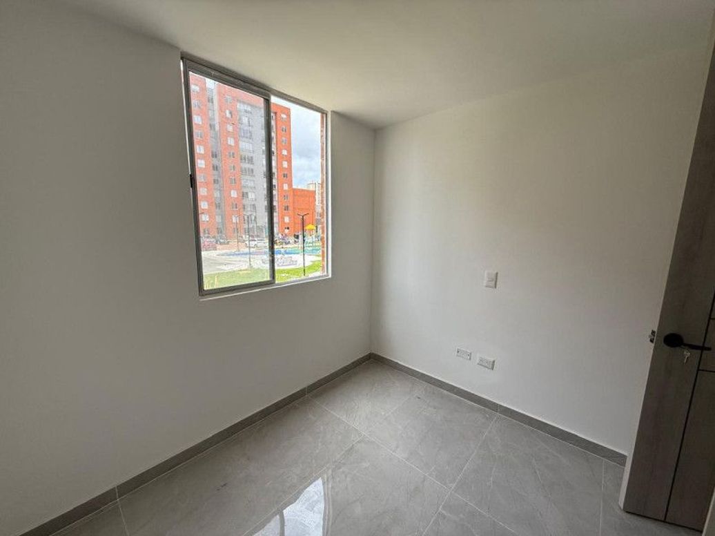 Apartamento de 2 alcobas en venta en Las Nieves, Bogotá, 42 m² · foto 7 de 18