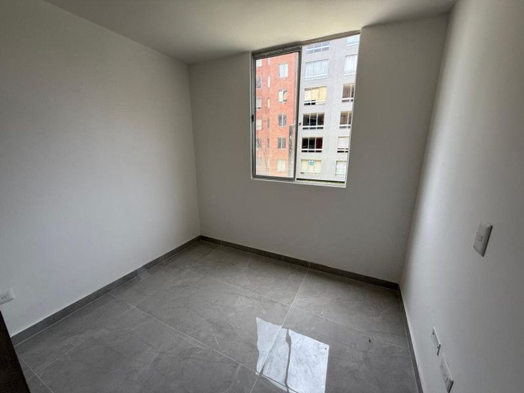 Apartamento de 2 alcobas en venta en Las Nieves, Bogotá, 42 m² · foto 8 de 18